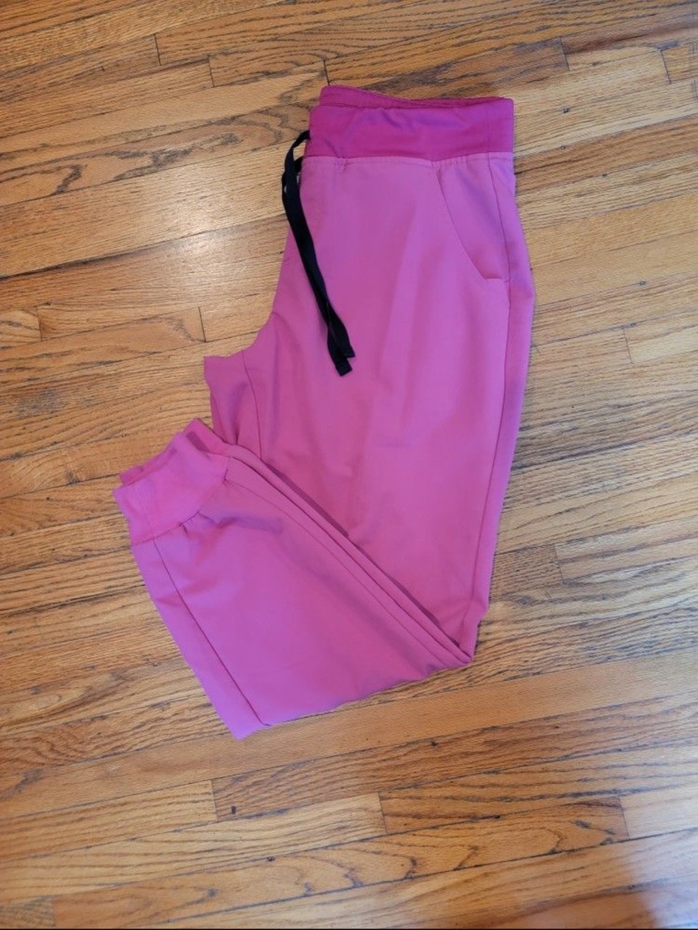 Medium Petite Electric Orchid Figs Scrub Pants